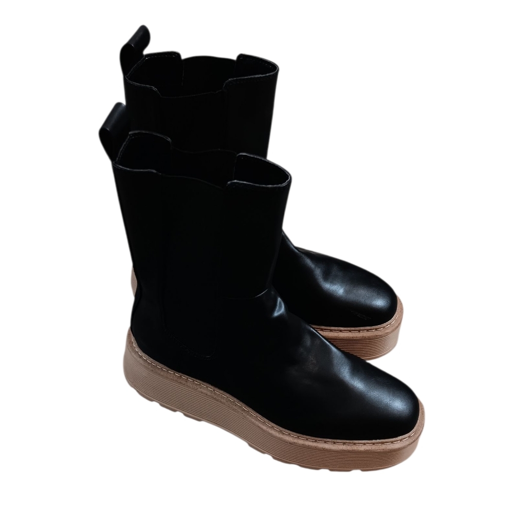H&M Black and Tan Y2K Grunge Whimsigoth Women's Above The Ankle Boots Size 9.5